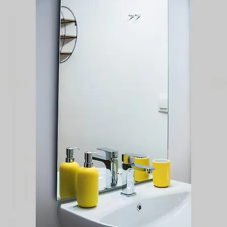 Apartament Yellow Geranium *