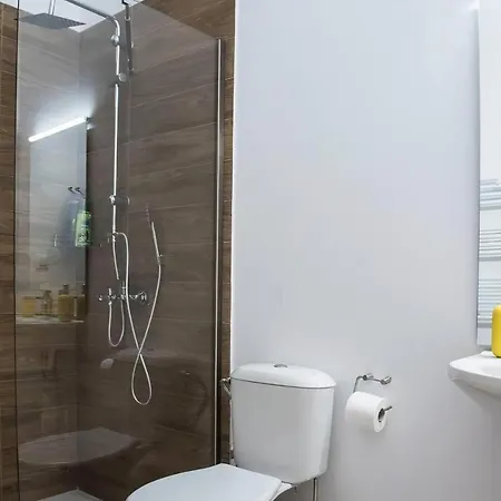 Yellow Geranium * Salonic